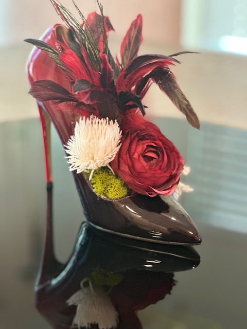 Shoe - Red & Black Feathers Arrangement