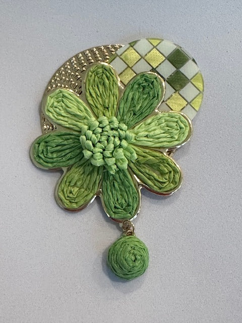 Green White Gold